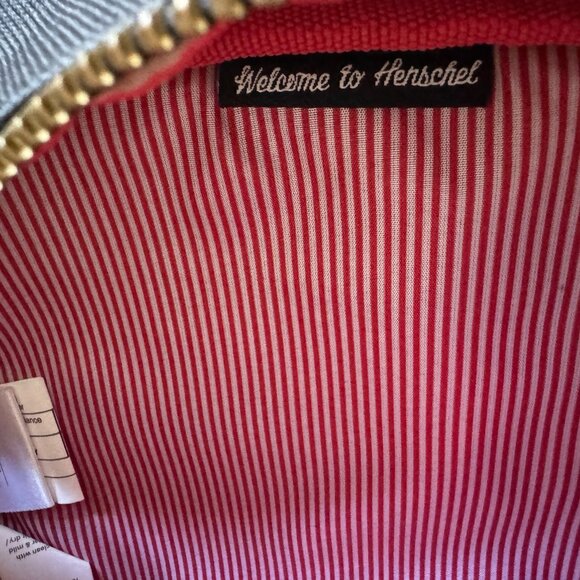 Herschel Waist Pack Fanny Pack Bum Bag Chest Shoulder Travel Bag Zip Adjustable - Picture 5 of 12